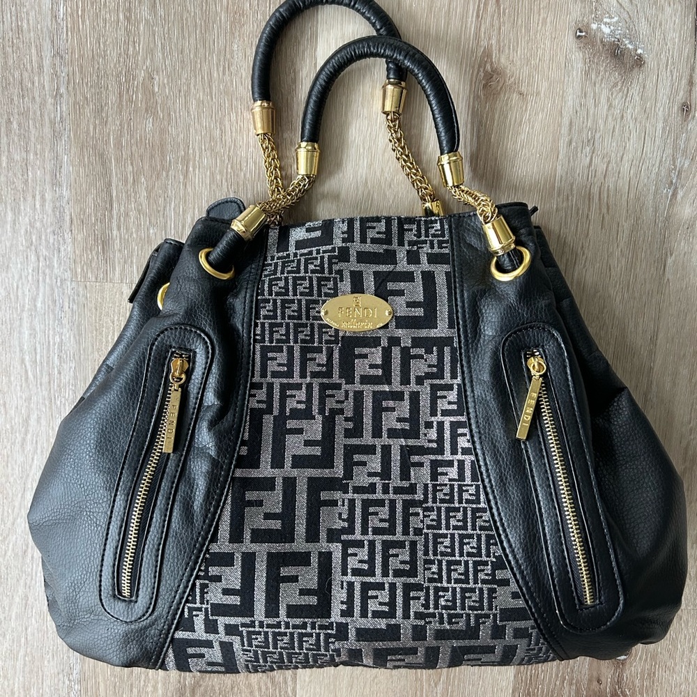 Fendi Sellerin Bag 876